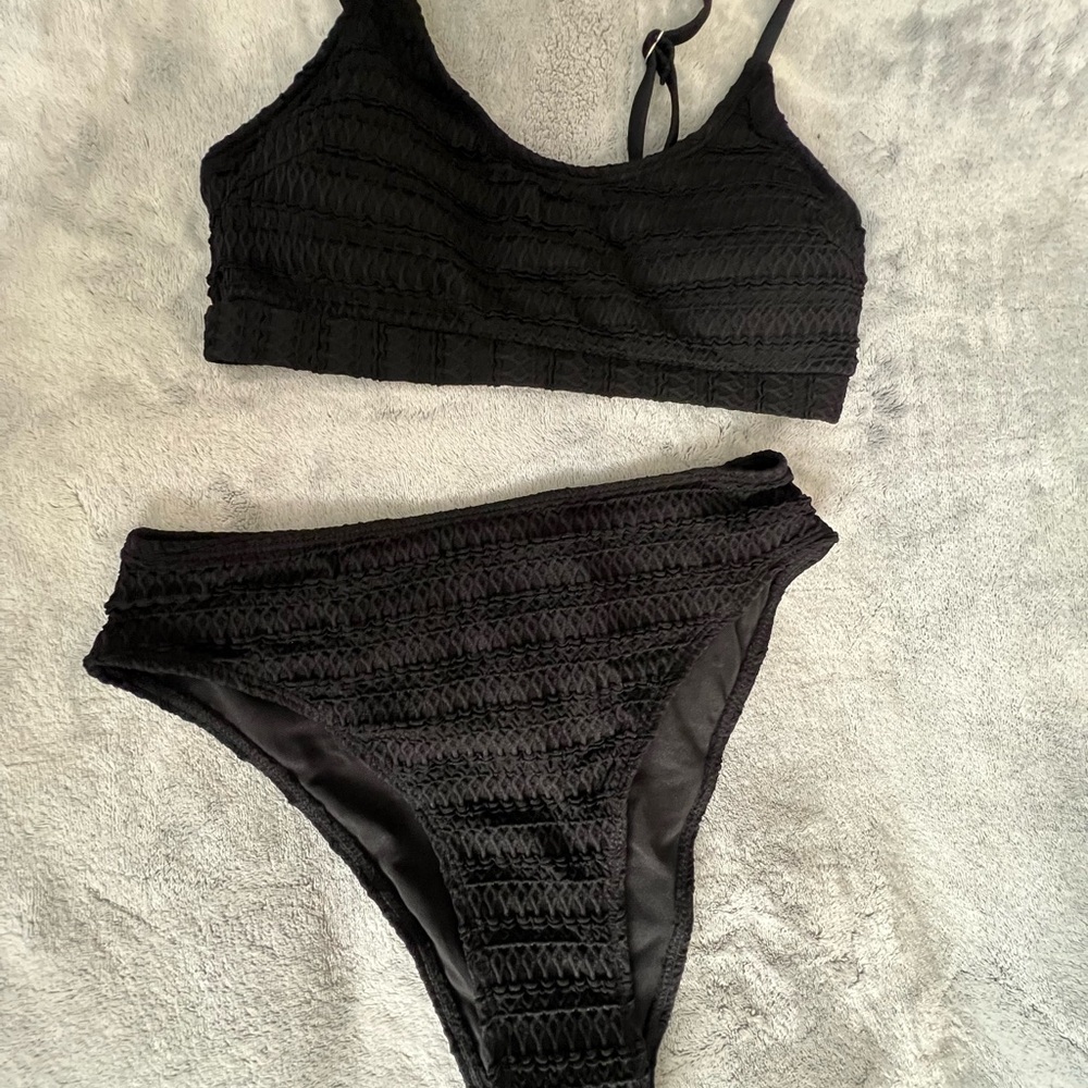 Chic Black Crochet Bikini Set